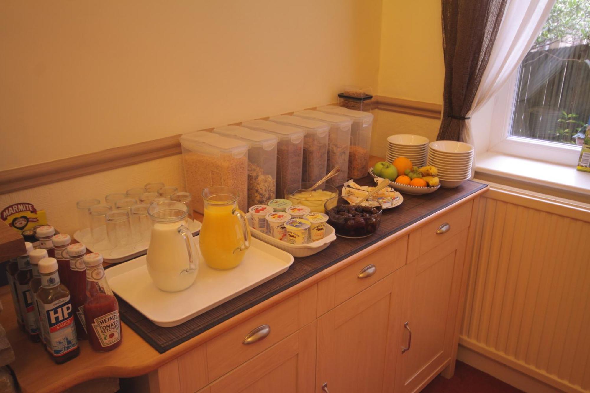 The Dales Bed & Breakfast Harrogate Exterior foto